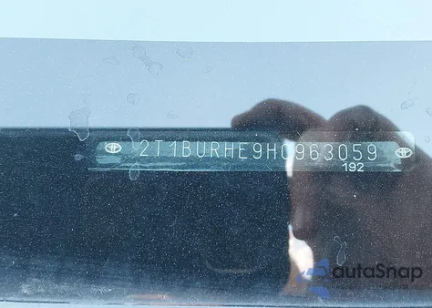 2017 Toyota Corolla Le from USA, damaged, VIN 2T1BURHE9HC963059